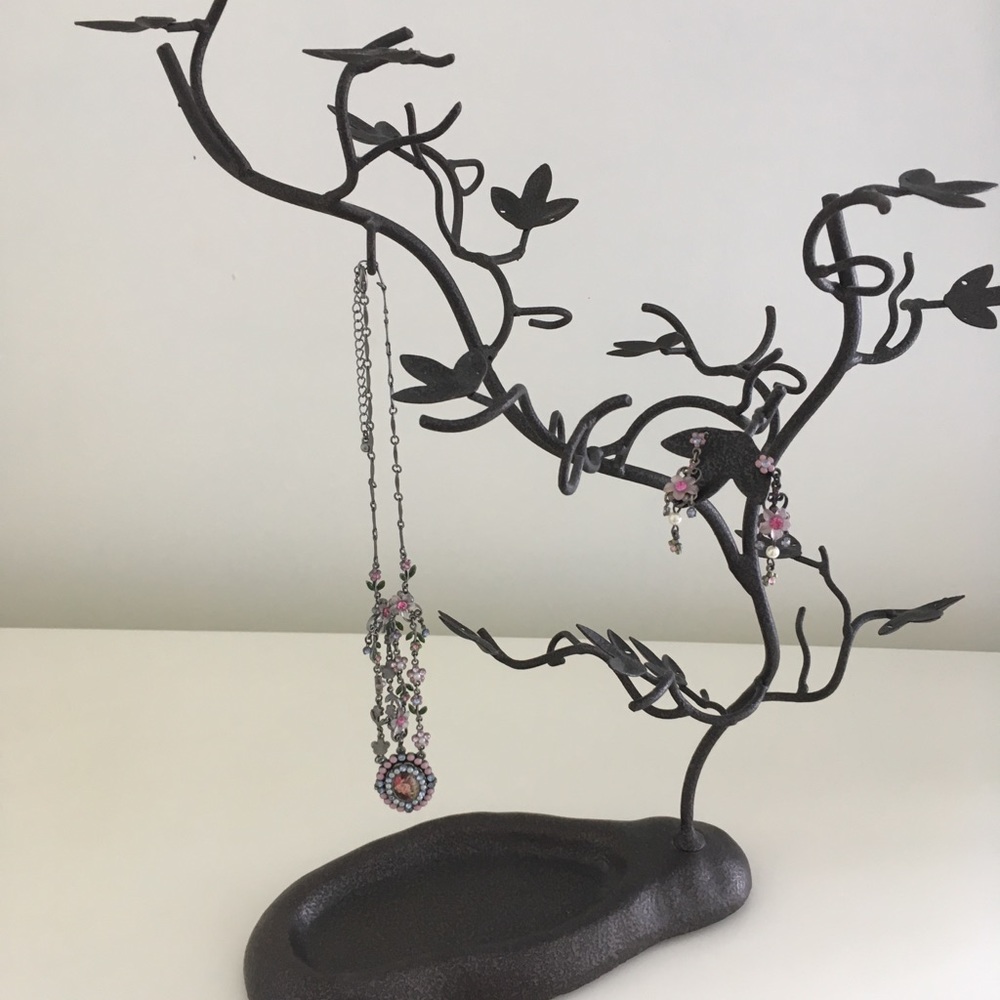 Jewelry tree - Picture 3 of 3